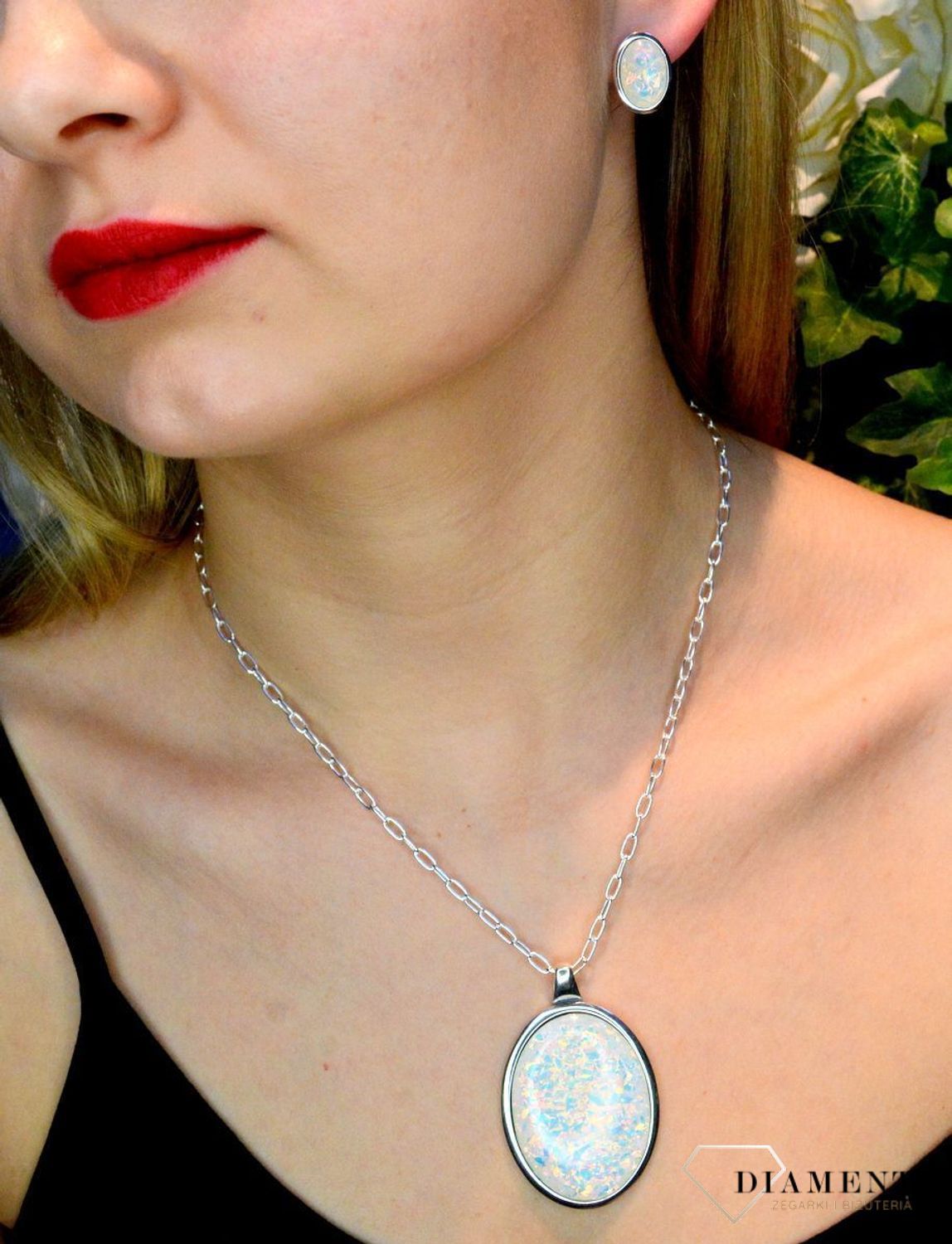 Srebrny łańcuszek 925 ankier 3 mm DIA-LAN-19VL-925 3mm. Efektowny splot, który przez swoją uniwersalną strukturę jest idealną bazą do rozmaitych wisiorków oraz dodatków. Łańcuszek to bardzo dobry pomysł na prezent dla siebie l.jpg